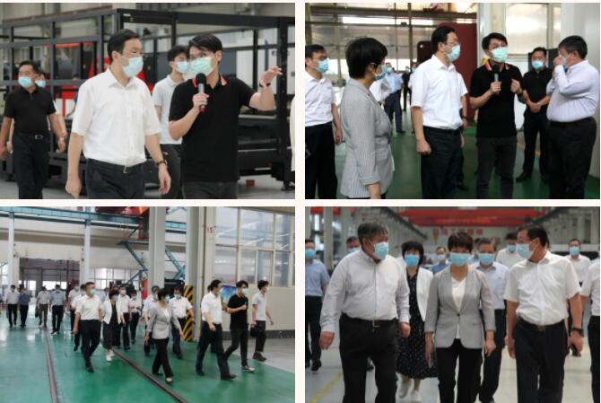 江蘇省委常委、省委統(tǒng)戰(zhàn)部部長(zhǎng)楊岳調(diào)研揚(yáng)力集團(tuán)復(fù)工復(fù)產(chǎn)情況