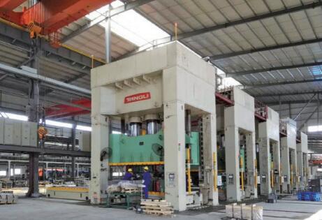 YLZ34C系列框架側(cè)移臺(tái)單動(dòng)液壓機(jī)